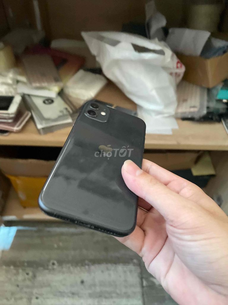 Apple iPhone 11 Đen. Mua bán Điện thoại tại Quận Ngũ Hành Sơn Đà Nẵng được đăng bởi Sim Số Đại Tài hình 1