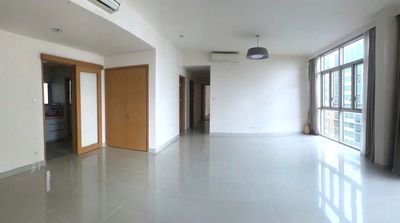 Cho thuê The Vista 171m2 4PN3WC lầu cao view hồ bơi full nt giá 71,6tr