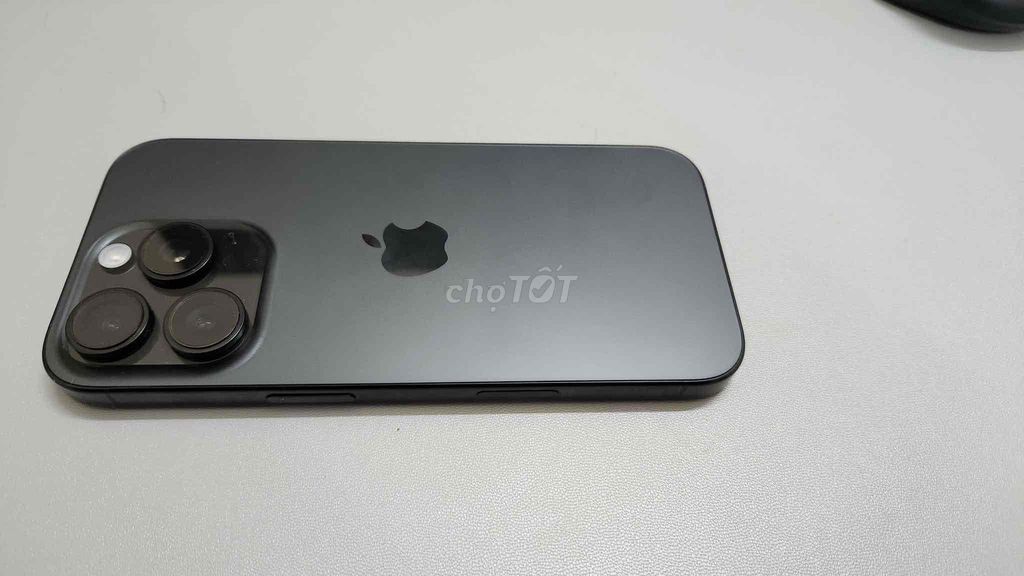 Apple iPhone 16 Pro 128GB Đen Canada. Mua bán Điện thoại tại Quận Ba Đình Hà Nội được đăng bởi b Hung hình 1