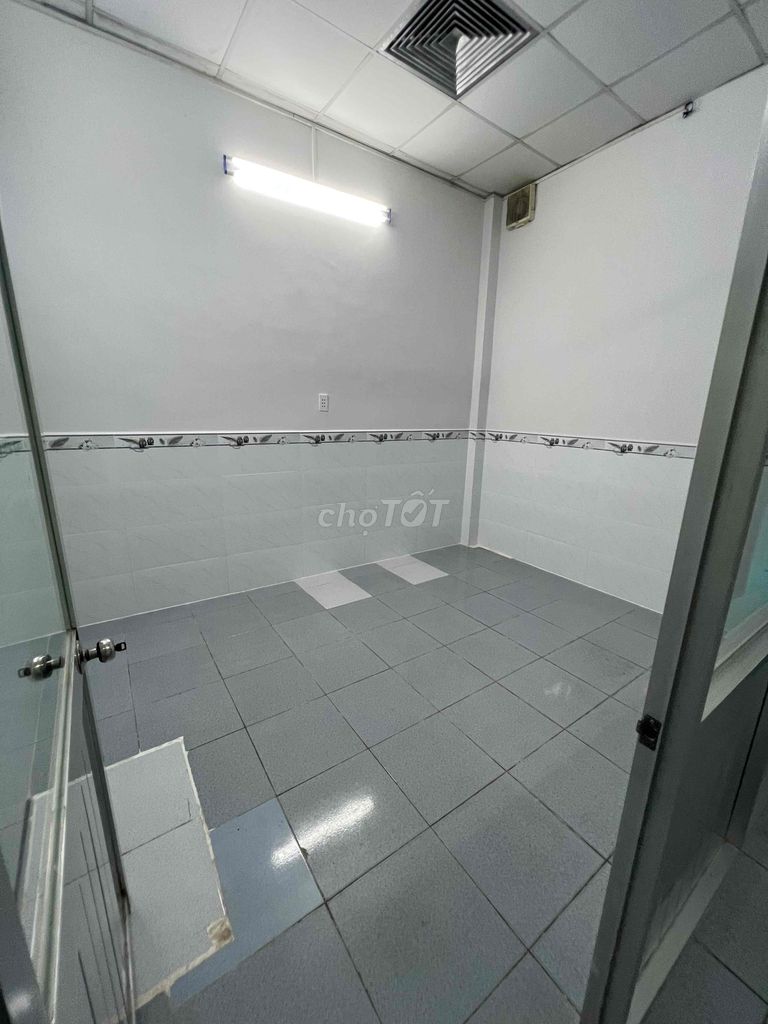 cho thuê nhà mt 4x25m gác lửng 12m 3pn 2wc 11 triệu