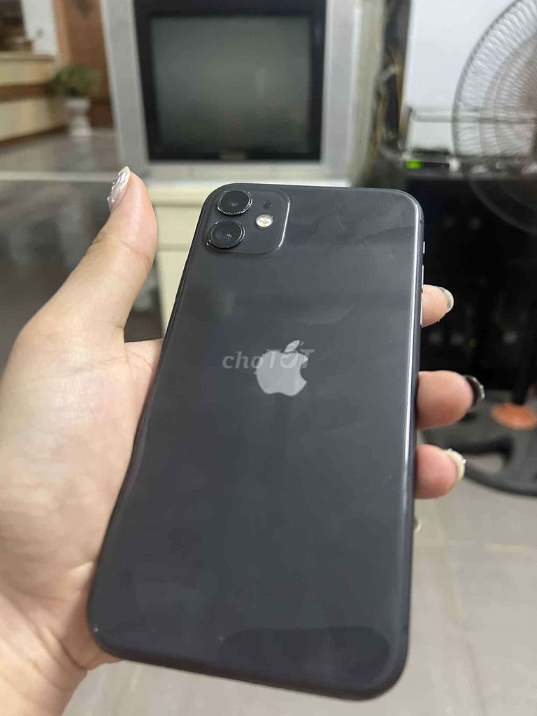 Apple iPhone 11 64GB Đen. Mua bán Điện thoại tại Quận Ngô Quyền Hải Phòng được đăng bởi Tú hình 1