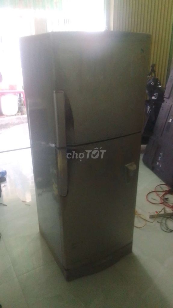 Tủ lạnh Hitachi Xám Đã qua sử dụng. Mua bán Tủ lạnh tại Quận Thanh Khê Đà Nẵng được đăng bởi Huynhducdung hình 1