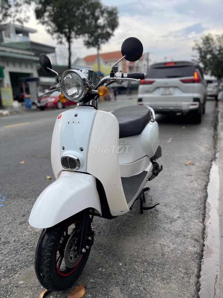 crea vinsky 50cc. Mua bán Xe máy tại Thị xã Bến Cát Bình Dương được đăng bởi Xe máy an nhiên hình 1
