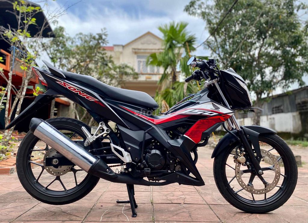 SONIC 150 Date 2018 Hồ sơ gốc có sẵn. Mua bán Xe máy tại Quận Ninh Kiều Cần Thơ được đăng bởi Xe Máy TÂN LIÊN HƯNG 1 91B hình 2