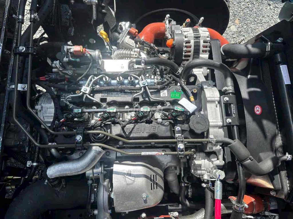 JAC N200S E5 thùng kín, thùng dài 4.370m. Mua bán Xe tải, xe ben tại Quận Cái Răng Cần Thơ được đăng bởi Hoàng Thúc Xe Tải hình 6