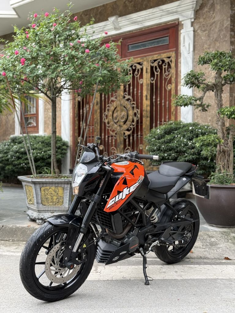 KTM Duke 200 2019 có trả góp trao đổi ✅. Mua bán Xe máy tại Quận Thanh Xuân Hà Nội được đăng bởi Phú Lý hình 1