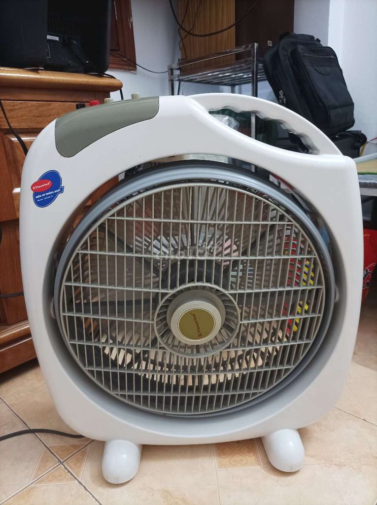 Quạt hộp Vinawind QH350-TL Trắng. Mua bán Quạt tại Quận Hai Bà Trưng Hà Nội được đăng bởi Hien hình 1