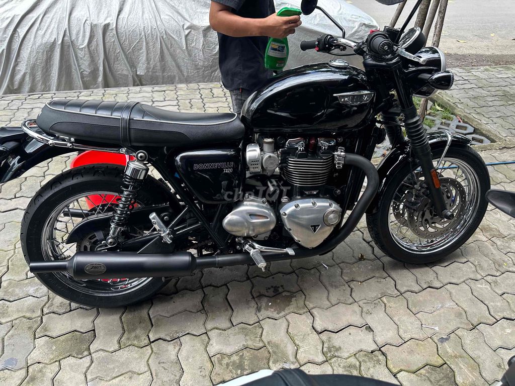 triumph t120 black date 2017. Mua bán Xe máy tại Quận Cái Răng Cần Thơ được đăng bởi chuyên bán apple watch và đồng hồ chính hãng cao cấp hình 5