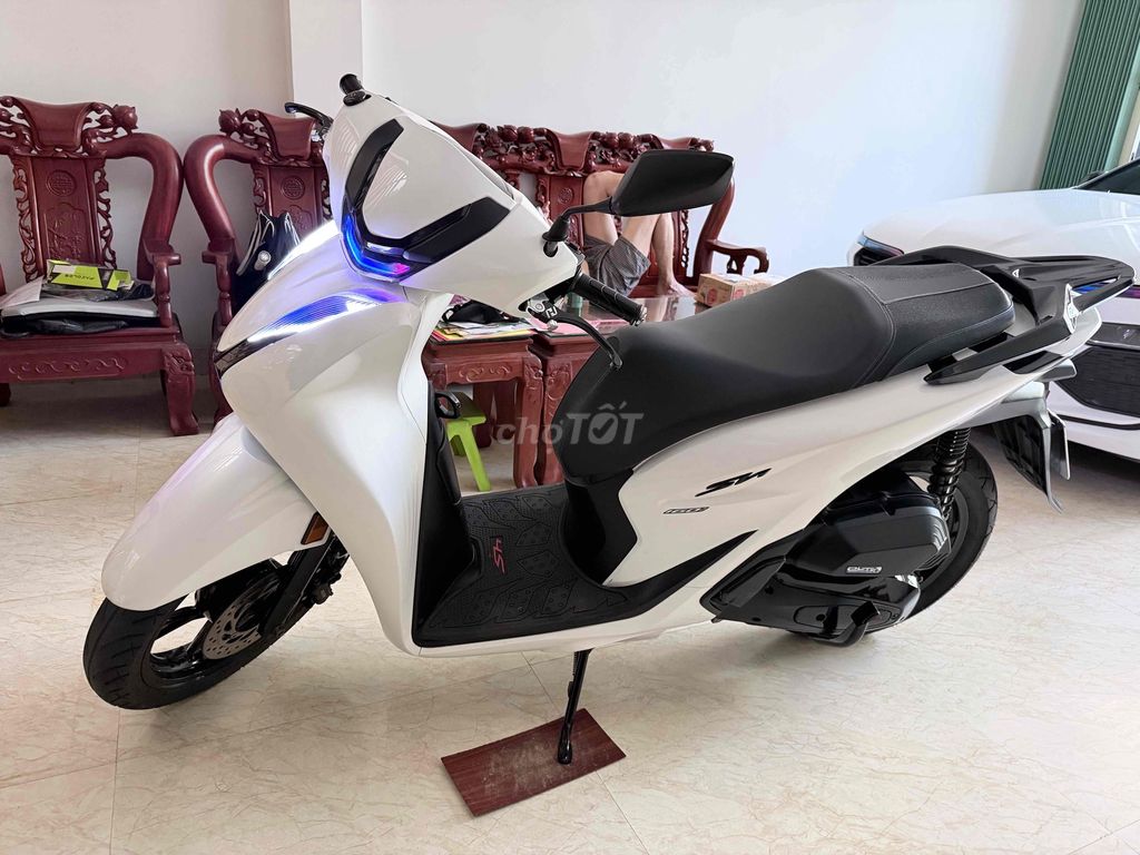 Honda SH 125 2022 Trắng