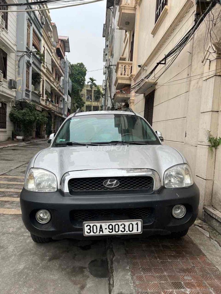 Hyundai Santa Fe 2004 - 25000 km