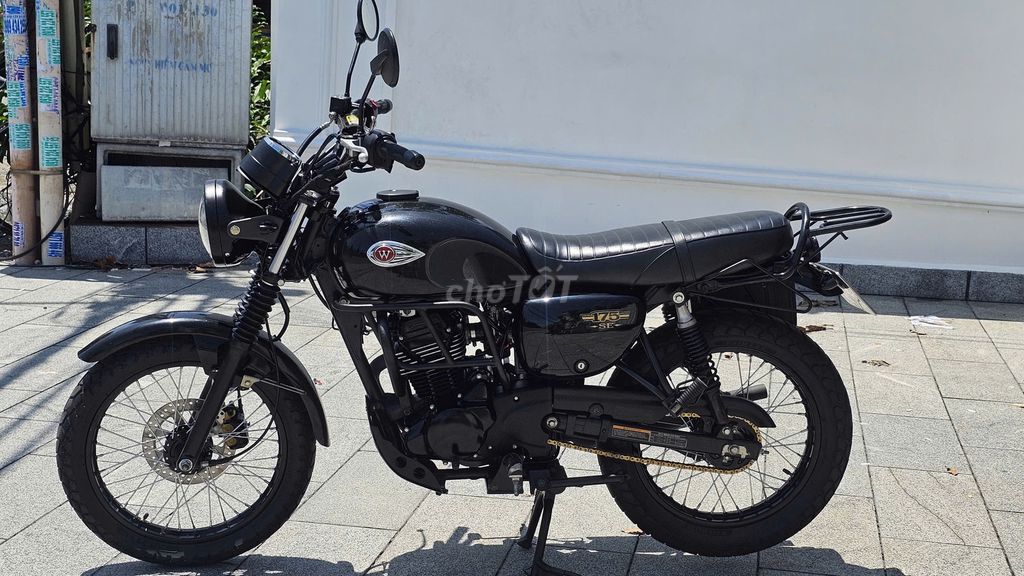 Кавасаки W175 черный