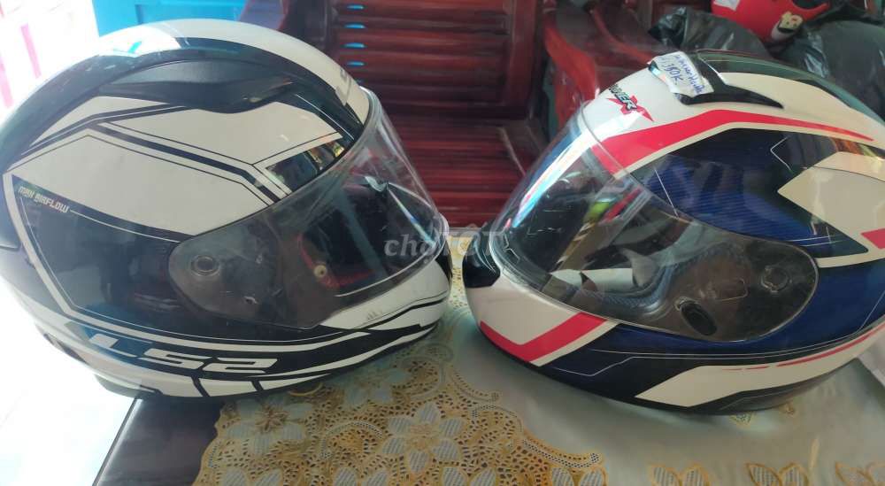 Mũ bảo hiểm fullface Ls2 và Honda Winner