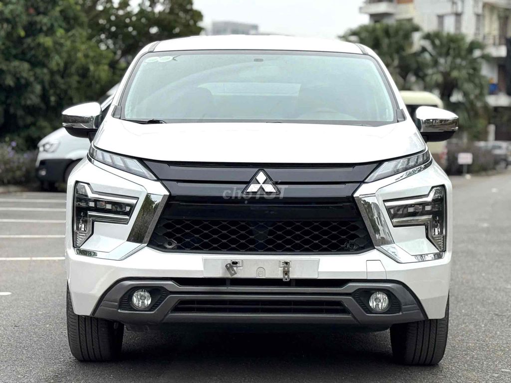 Mitsubishi Xpander 1.5 AT Premium sản xuất 2022