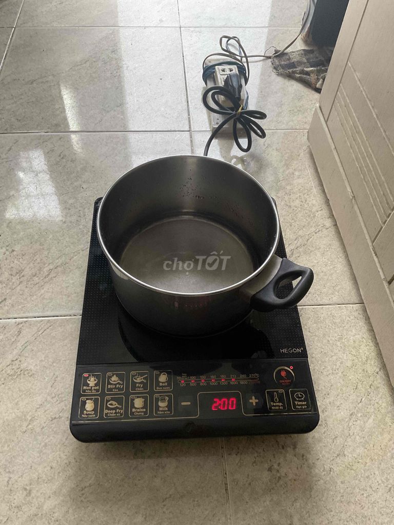 Bếp từ Midea nấu tốt nóng nhanh