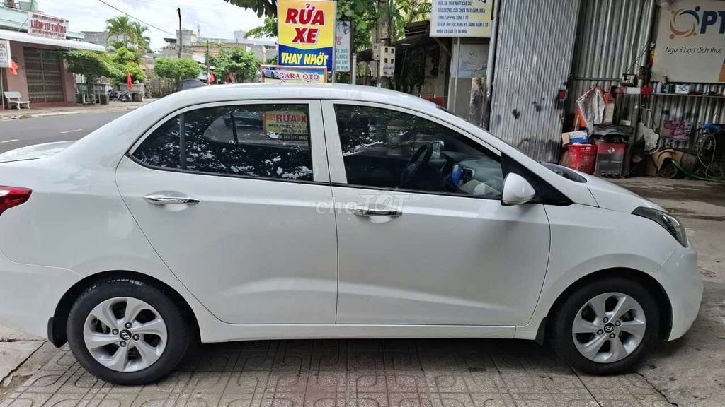 Cần bán Huyndai i10 2020 , sedan , MT. Mua bán Ô tô tại Thành phố Buôn Ma Thuột Đắk Lắk được đăng bởi Thủy Nguyễn hình 1