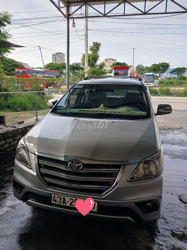 Toyota Innova. Mua bán Ô tô tại Quận Sơn Trà Đà Nẵng được đăng bởi HOÀNG TUẤN hình 1