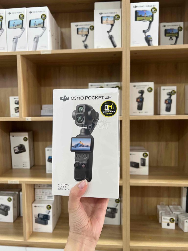 Camera hành trình DJI Osmo Pocket 4P Đen Mới. Mua bán Máy ảnh, Máy quay tại Quận Gò Vấp Tp Hồ Chí Minh được đăng bởi Quang Minh Mobile  hình 1