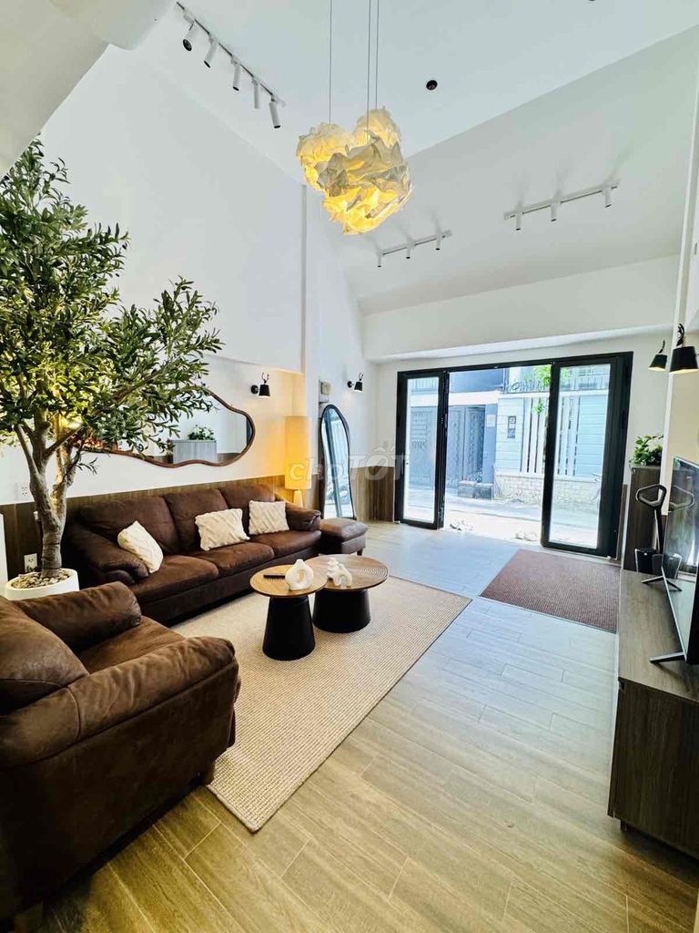 🌿 JAPANDI GARDEN HOUSE – “RESORT PHỐ” XANH HIỆN ĐẠI GIỮA LÒNG TÂN PHÚ