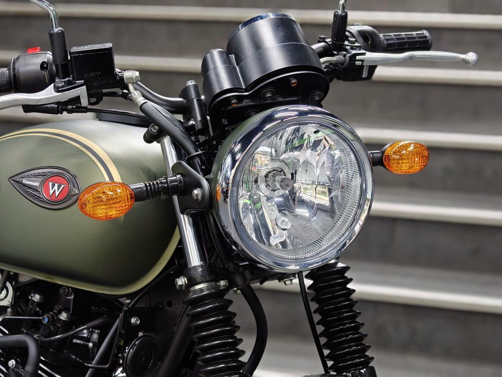 W175 SE SIÊU LƯỚT ODO CHỈ 23KM. Mua bán Xe máy tại Quận Tây Hồ Hà Nội được đăng bởi Tu Phamanh hình 4