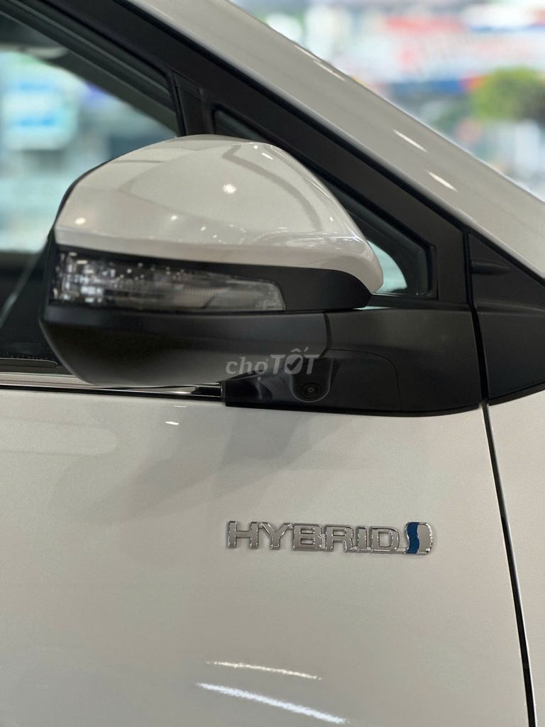 INNOVA CROSS | Tặng bảo hiểm | Phụ Kiện. Mua bán Ô tô tại Thành phố Thủ Đức Tp Hồ Chí Minh được đăng bởi Hiếu Trả Góp Xe hình 3