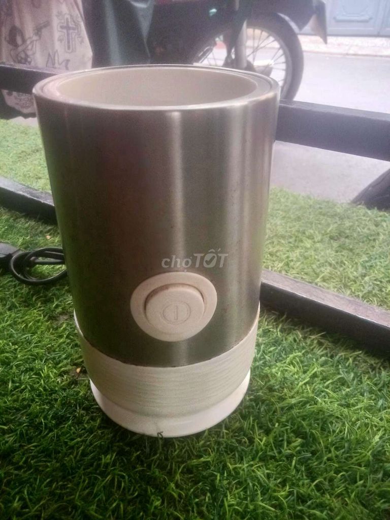 Thân máy xay sinh tố lock and lock mini. Mua bán Bếp, lò, đồ điện nhà bếp tại Quận Tân Bình Tp Hồ Chí Minh được đăng bởi Huy hình 1