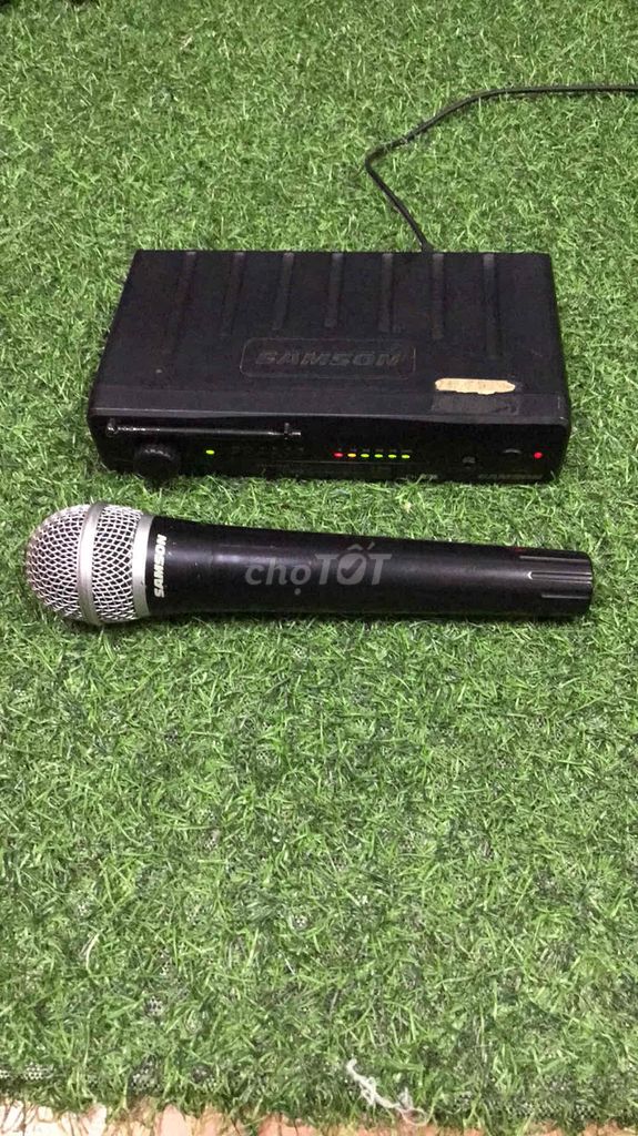 Micro không dây Samson Stage 5 SR5 HT5 Đen Zin. Mua bán Tivi, Âm thanh tại Quận Hoàng Mai Hà Nội được đăng bởi Phạm quốc vịnh hình 1