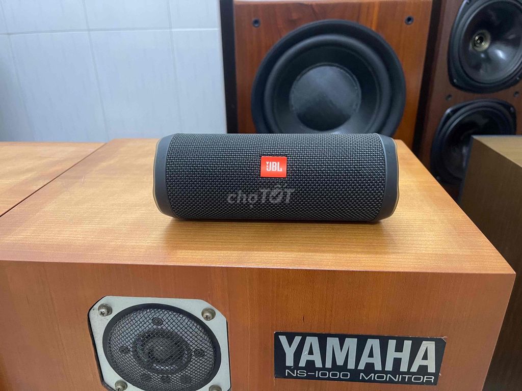 Loa Bluetooth JBL Flip 4 Đen. Mua bán Tivi, Âm thanh tại Quận 11 Tp Hồ Chí Minh được đăng bởi Đại hình 1