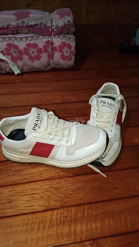 Giày thể thao PRADA MILANO Trắng, Đỏ còn mới. Mua bán Giày dép tại Quận Lê Chân Hải Phòng được đăng bởi Tên chưa cung cấp hình 1