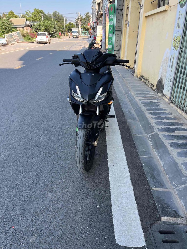 cần bán wener v3 đk 2023, mới 90%. Mua bán Xe máy tại Huyện Đông Anh Hà Nội được đăng bởi Cương hình 4