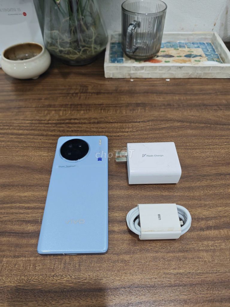 Vivo X90 5G 12/256 pin 100% sạc 80w có ship COD. Mua bán Điện thoại tại Quận Hoàng Mai Hà Nội được đăng bởi Trần Ngọc Hiếu hình 1