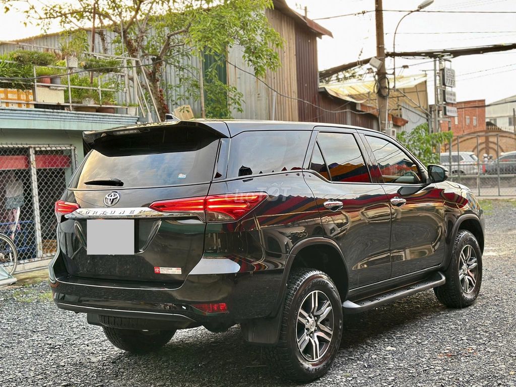 Toyota Fortuner 2024  - 20000 km. Mua bán Ô tô tại Quận 7 Tp Hồ Chí Minh được đăng bởi Giang Đỗ hình 13