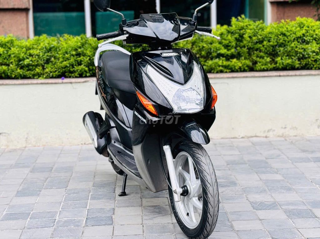 HONDA CLICK ĐEN  BIỂN HÀ NỘI MÁY BAO  ZIN BIỂN 29. Mua bán Xe máy tại Quận Cầu Giấy Hà Nội được đăng bởi Trí Thành hình 4