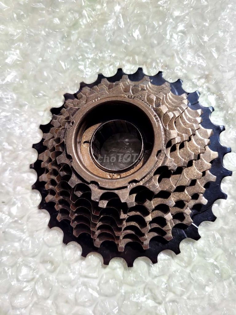 Ổ líp 8 tầng xe đạp thể thao. Mua bán Phụ tùng xe tại Thành phố Huế Thừa Thiên Huế được đăng bởi Long hình 2