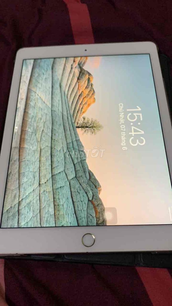 Máy tính bảng Apple iPad Vàng. Mua bán Máy tính bảng tại Thành phố Biên Hòa Đồng Nai được đăng bởi Thanh hình 1