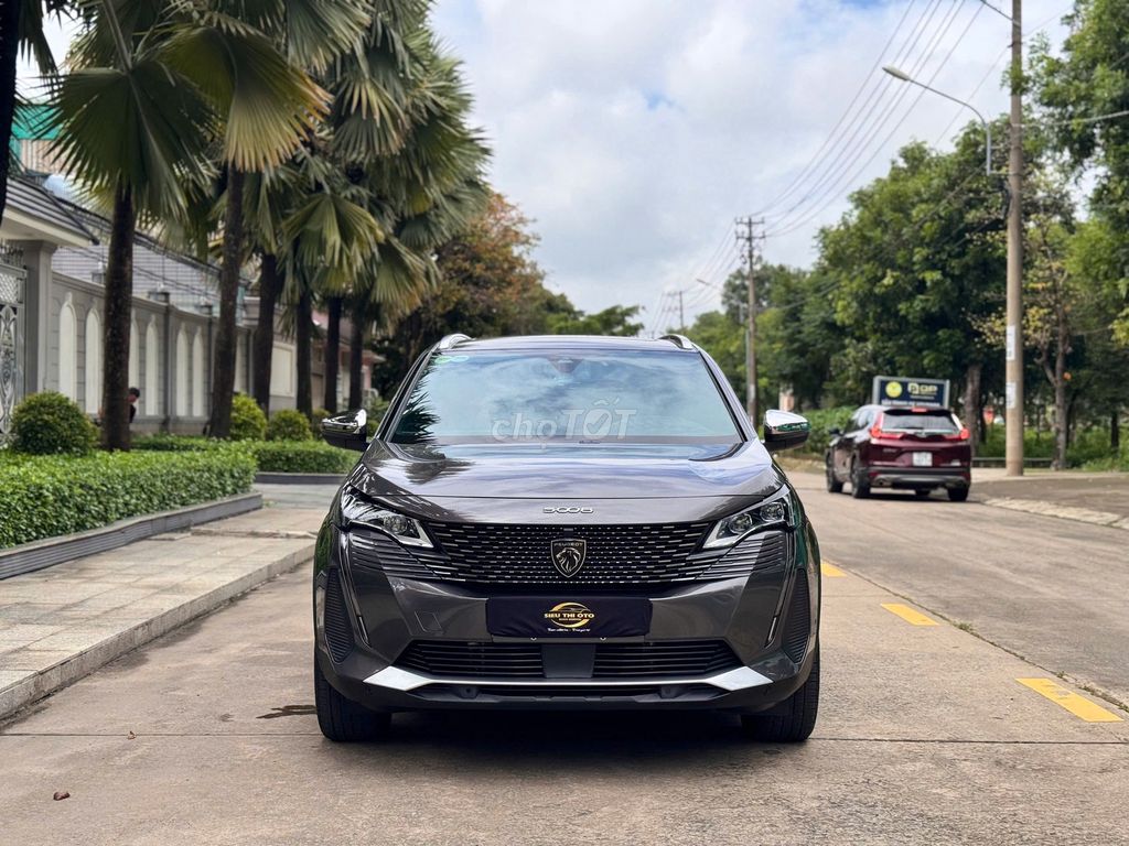 Peugeot 5008 Серый