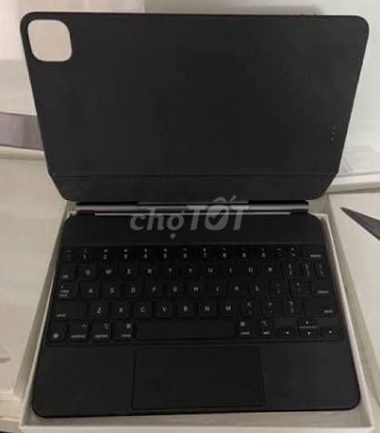 Bàn phím Apple Magic Keyboard Đen iPad Pro M1-2. Mua bán Phụ kiện (Màn hình, Chuột...) tại Quận Nam Từ Liêm Hà Nội được đăng bởi Quang Hải hình 1