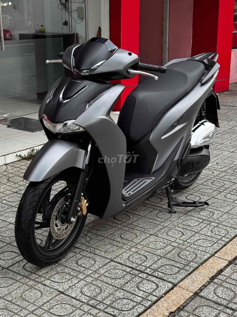 Хонда SH 125i ABS 2026 Черный серый суперсерфинг