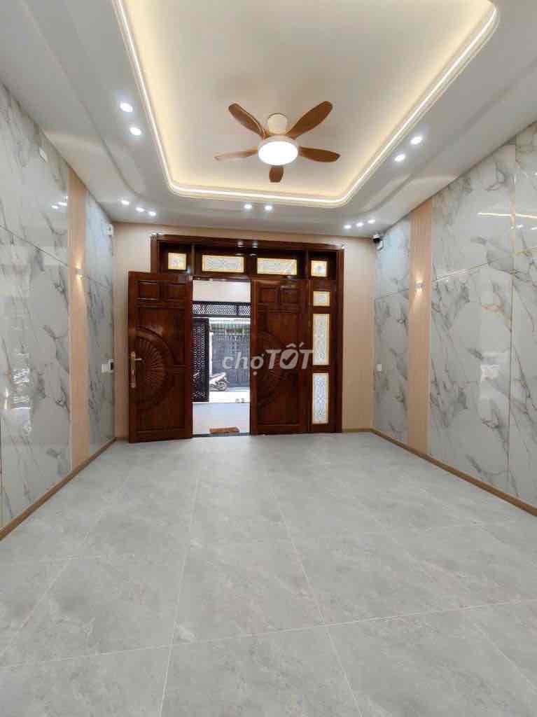 Дом с подъездом для авто, 468/4A Phan Van Tri, Район Go Vap