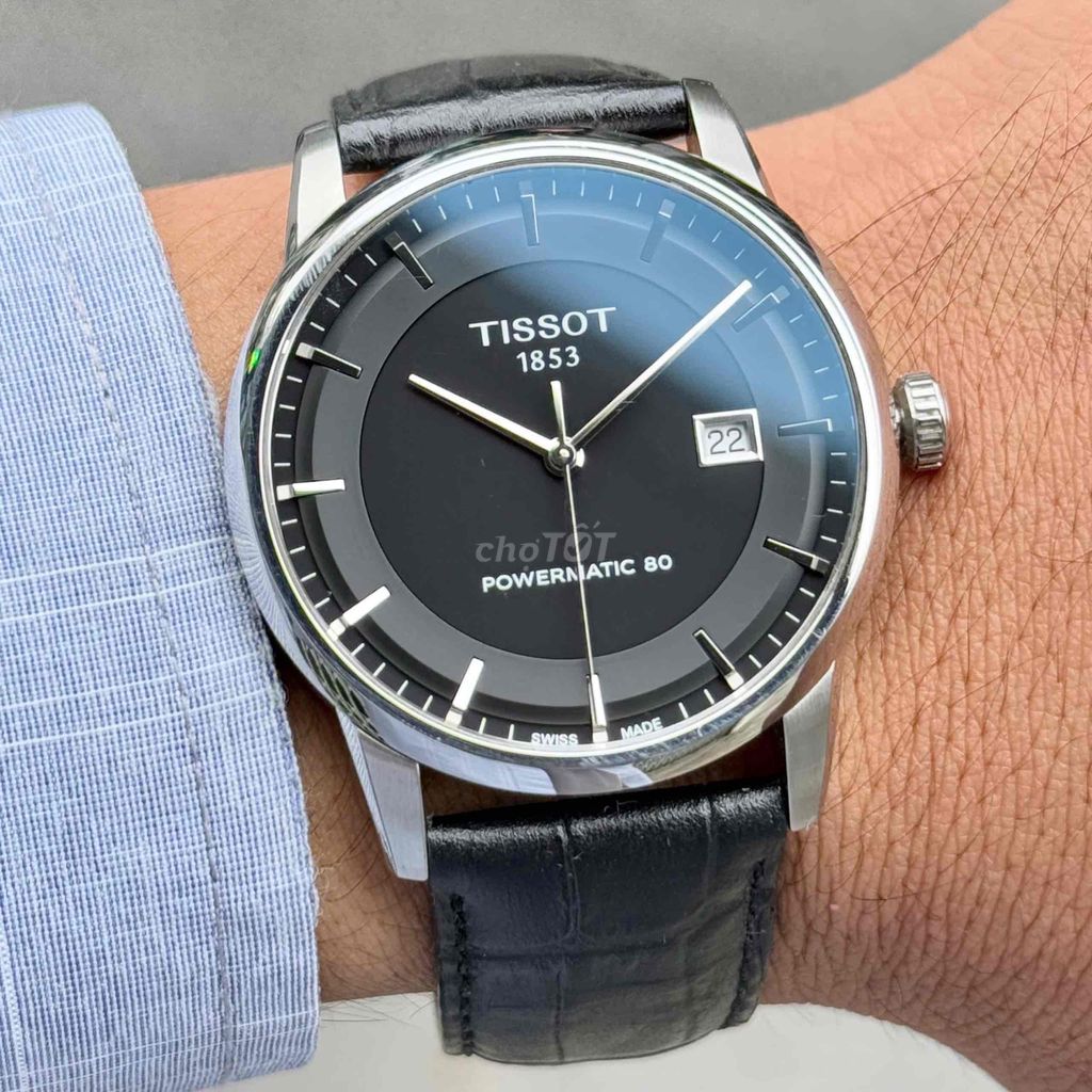 TISSOT LUXUXY BLACK LIKE NEW