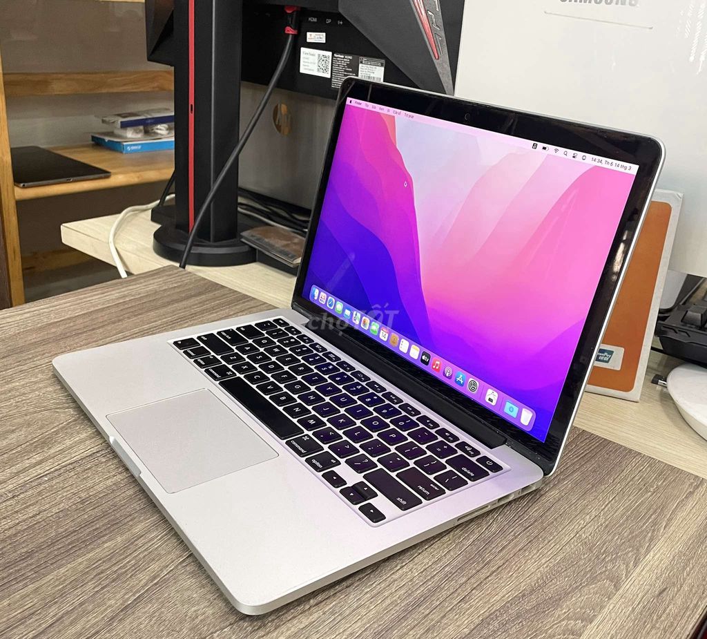 Macbook Pro 2015 A1502 13.3inch 8GB 512GB Pin Ok