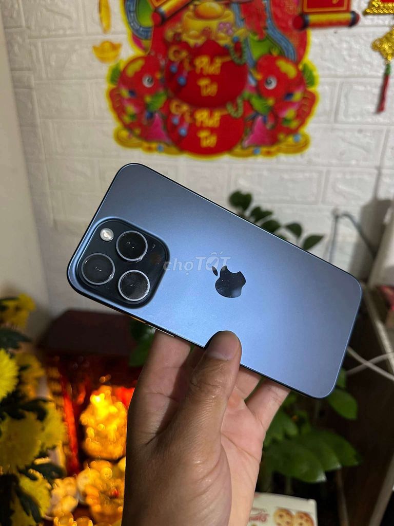 Apple iPhone 15 Pro Max 256GB Xanh. Mua bán Điện thoại tại Thành phố Đà Lạt Lâm Đồng được đăng bởi BẢO SƠN PHẠM hình 1