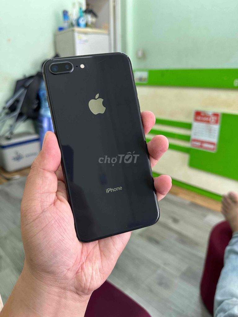 Apple iPhone 8 Plus 64GB Đen Quốc Tế New 98%. Mua bán Điện thoại tại Quận Thanh Khê Đà Nẵng được đăng bởi lê văn kiếm hình 1