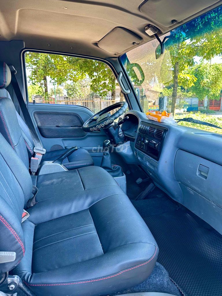 Cần bán k165 đời 2017 thùng kín , có máy lạnh. Mua bán Xe tải, xe ben tại Thành phố Pleiku Gia Lai được đăng bởi Tuấn Le hình 5