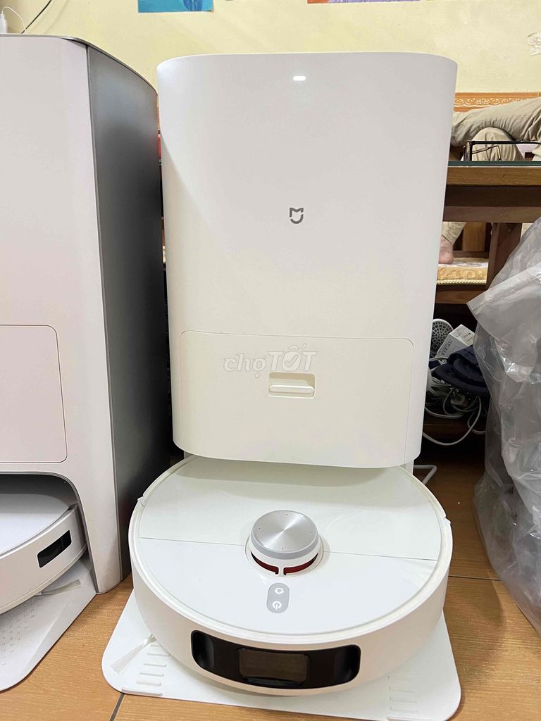 Robot hút bụi lau nhà tự động Xiaomi. Mua bán Nội thất, đồ gia dụng khác tại Quận Ngô Quyền Hải Phòng được đăng bởi Em Quyền hình 1