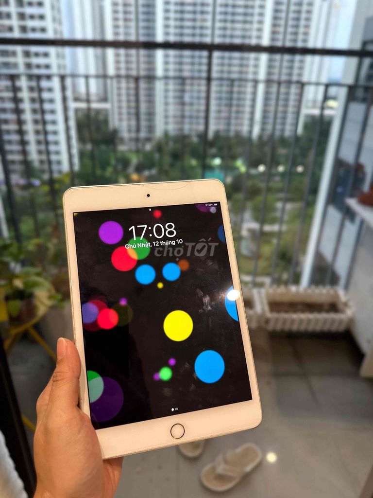 Dư không dùng cần bán ipad mini4. Mua bán Máy tính bảng tại Thành phố Thủ Đức Tp Hồ Chí Minh được đăng bởi Vic Nguyễn hình 1