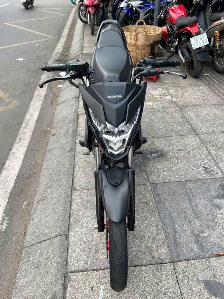 Honda Sonic 150 2020 Đen Đỏ. Mua bán Xe máy tại Quận Tân Phú Tp Hồ Chí Minh được đăng bởi Tuanduy hình 5