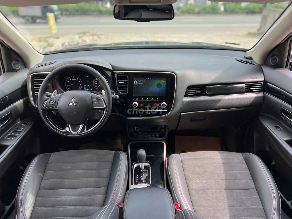 Mitsubishi outlandet 2022 2.0 CVT - 39000 km. Mua bán Ô tô tại Thành phố Thủ Đức Tp Hồ Chí Minh được đăng bởi BÌNH VÌNH PHÚ CHUYÊN XE LƯỚT BAO TEST HÃNG  hình 13