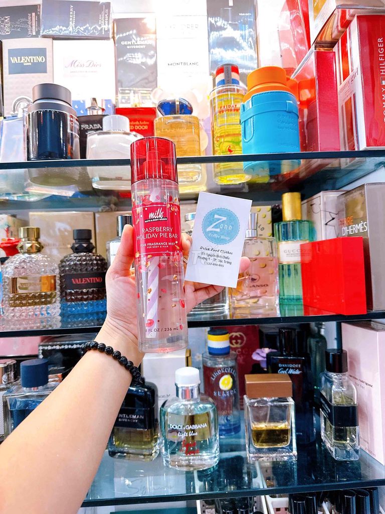 Xịt thơm Milk Raspberry Holiday Pie Bar Nữ. Mua bán Phụ kiện thời trang khác tại Thành phố Sóc Trăng Sóc Trăng được đăng bởi Zann Coffee Shop hình 1