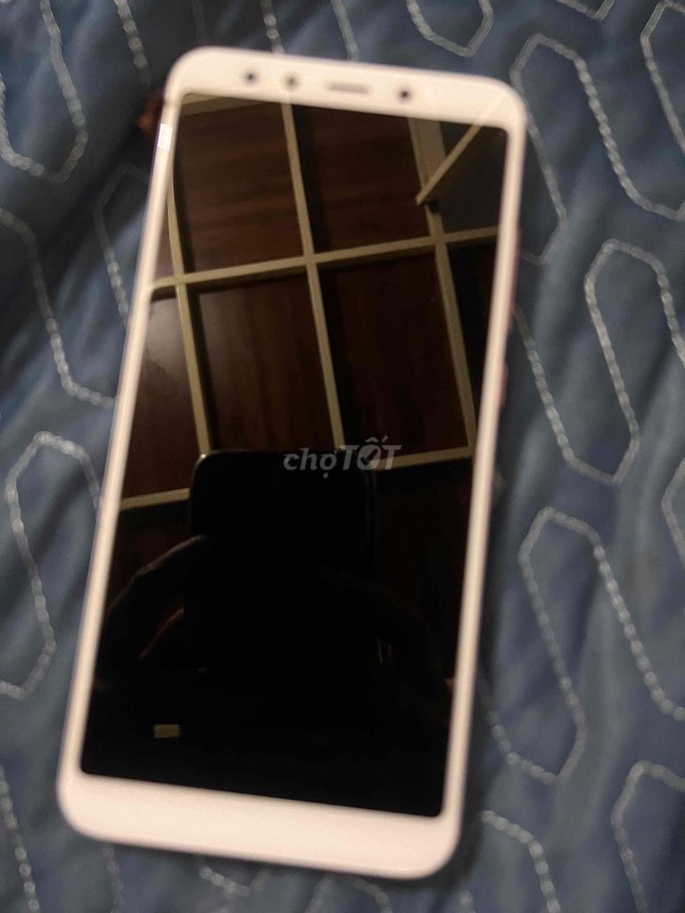 Xiaomi Mi 6X 4GB/64GB Hồng. Mua bán Điện thoại tại Quận Gò Vấp Tp Hồ Chí Minh được đăng bởi Gia Hân hình 1