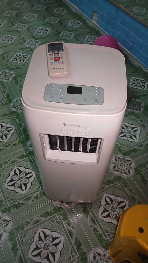 Máy lạnh di động Gree Trắng 2640W 1hp. Mua bán Máy lạnh, điều hoà tại Thành phố Dĩ An Bình Dương được đăng bởi Thiên phát hình 1